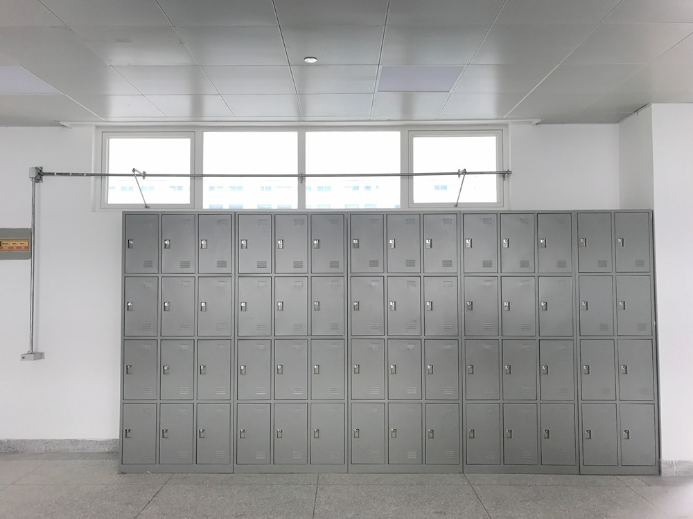 江苏省泰兴中学储物柜项目